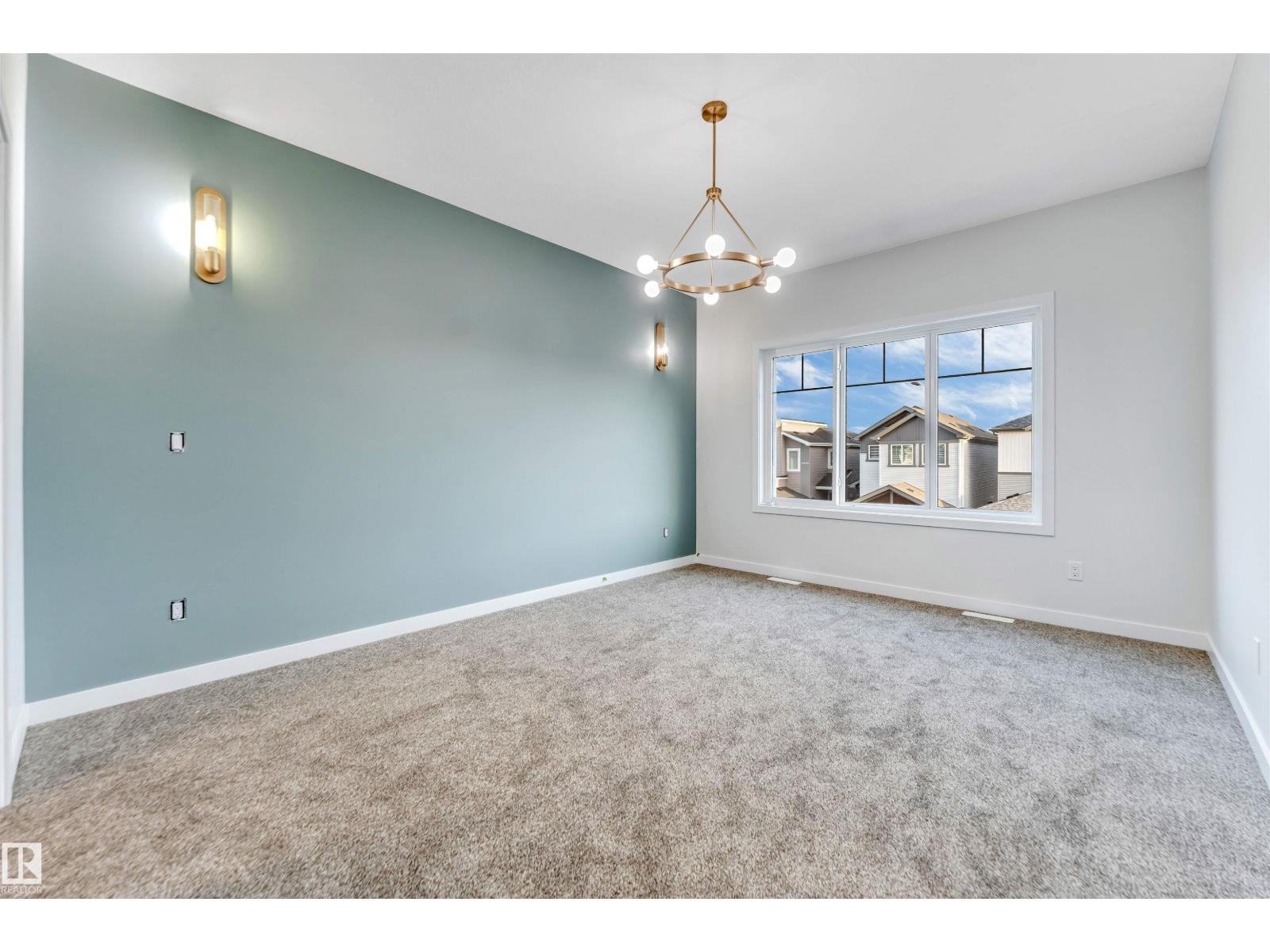 8712 181 AV NW, Edmonton