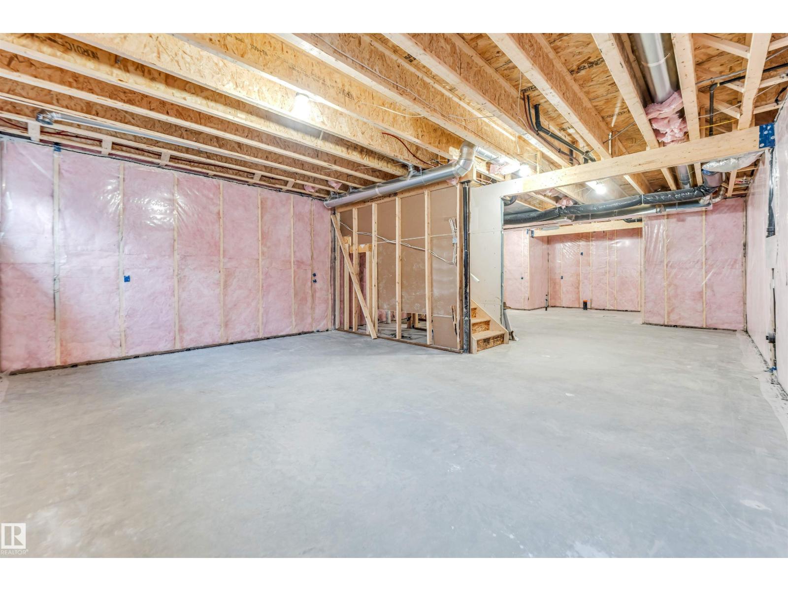 8712 181 AV NW, Edmonton