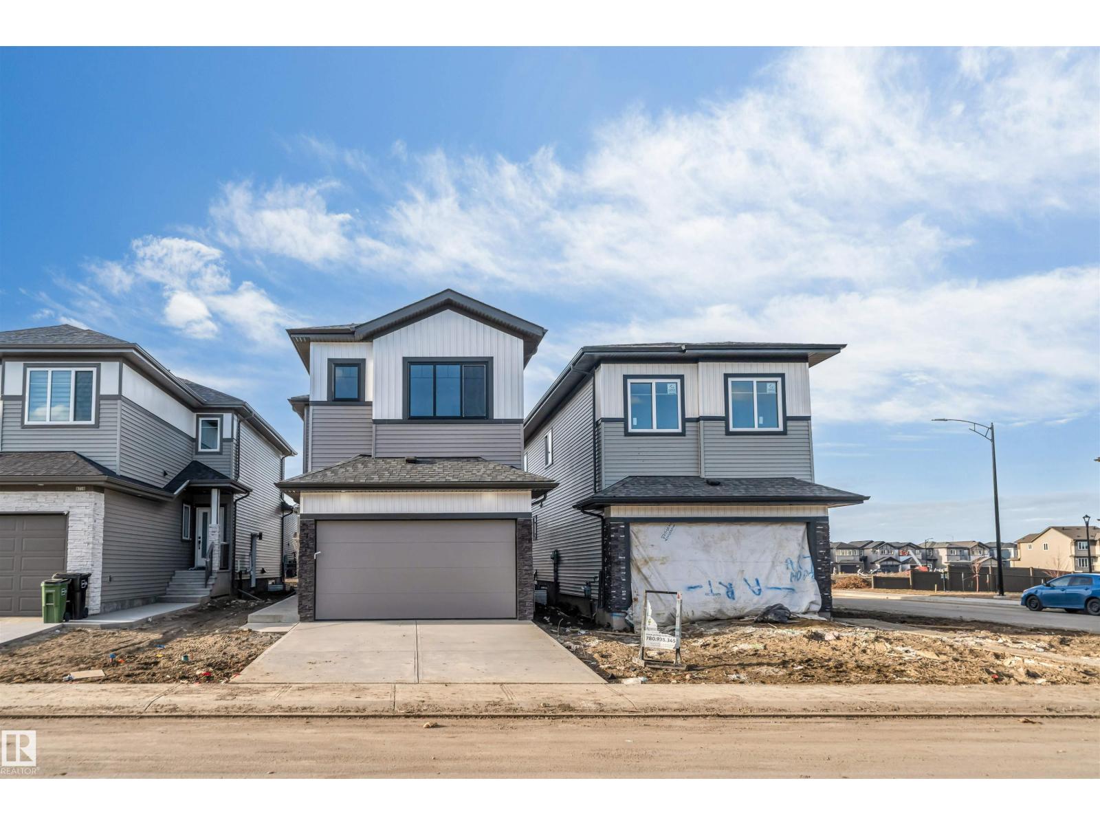 8712 181 AV NW, Edmonton