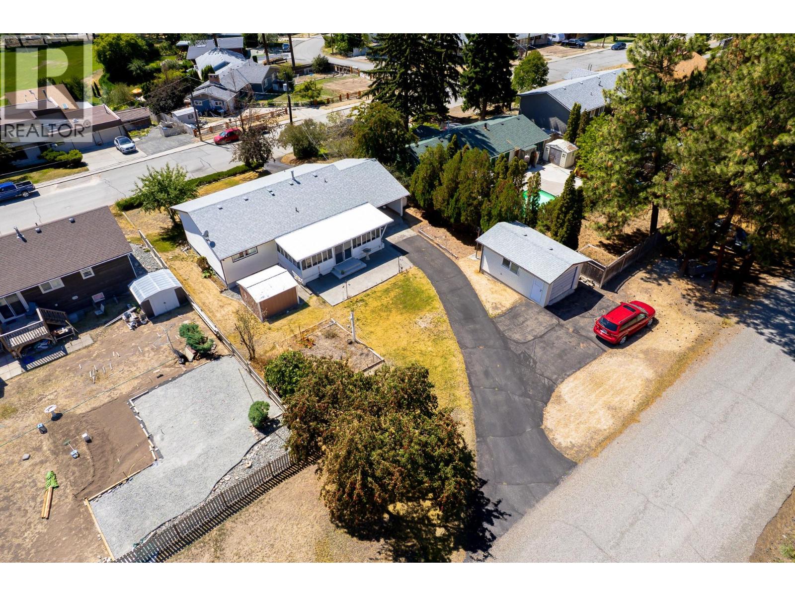 2275 Castillou Crescent, Merritt