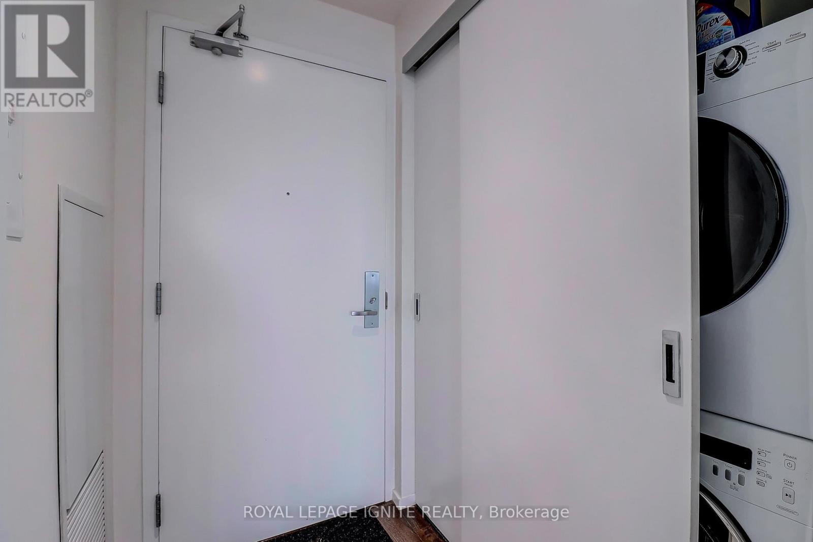 1502 - 8 CHARLOTTE STREET, Toronto (Waterfront Communities), Ontario, M5V0K4 — Photo 32