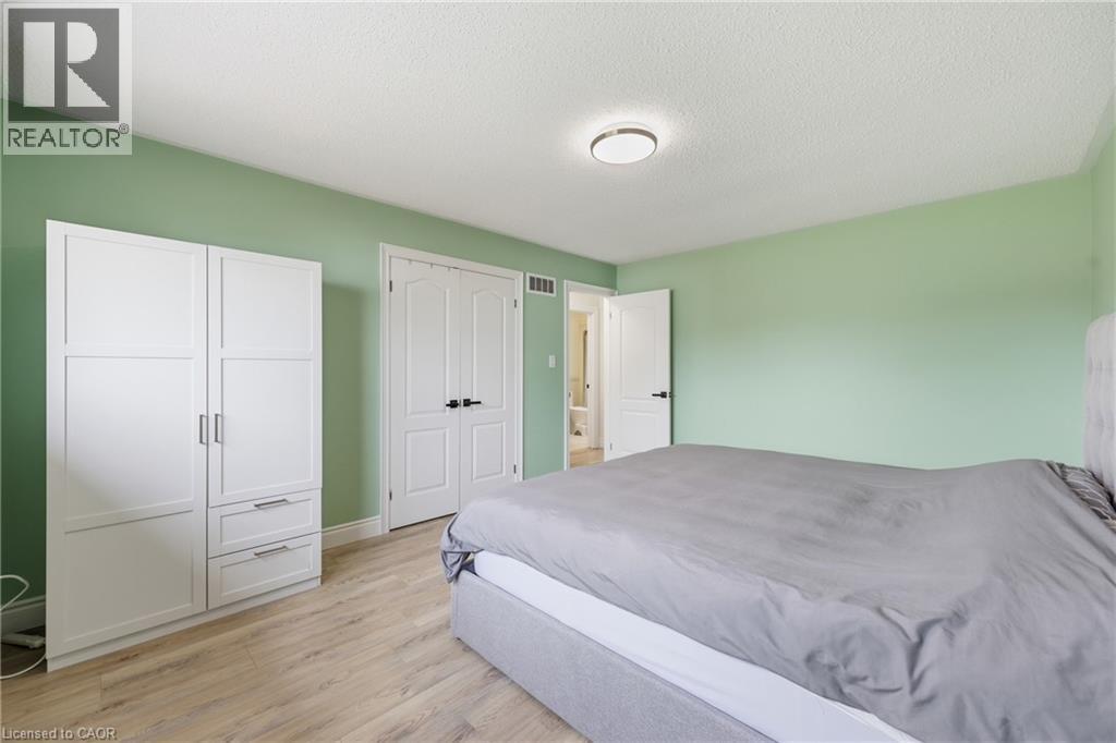 58 KILBOURN Avenue - 26