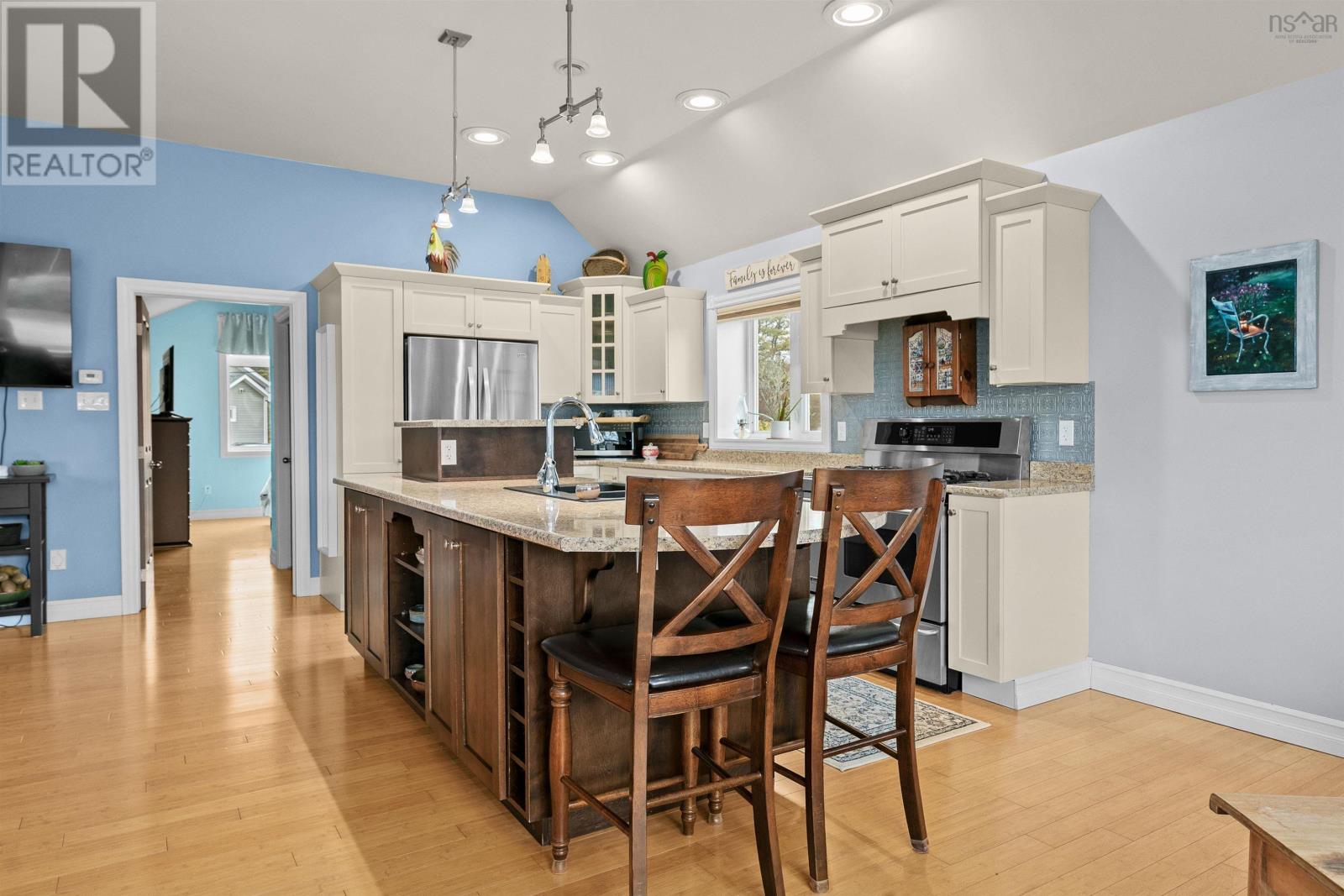 Property 11 of 48 of 11 East River Point Road