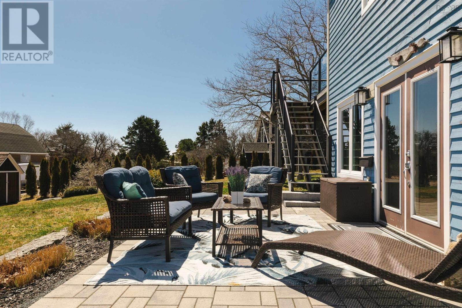 Property 39 of 48 of 11 East River Point Road