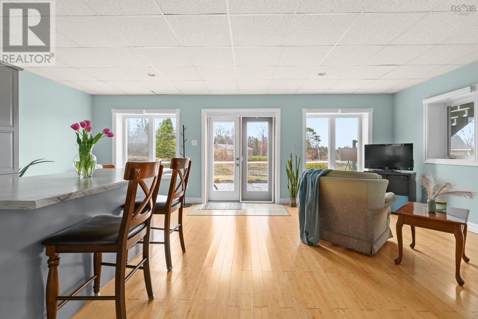 Property 30 of 48 of 11 East River Point Road