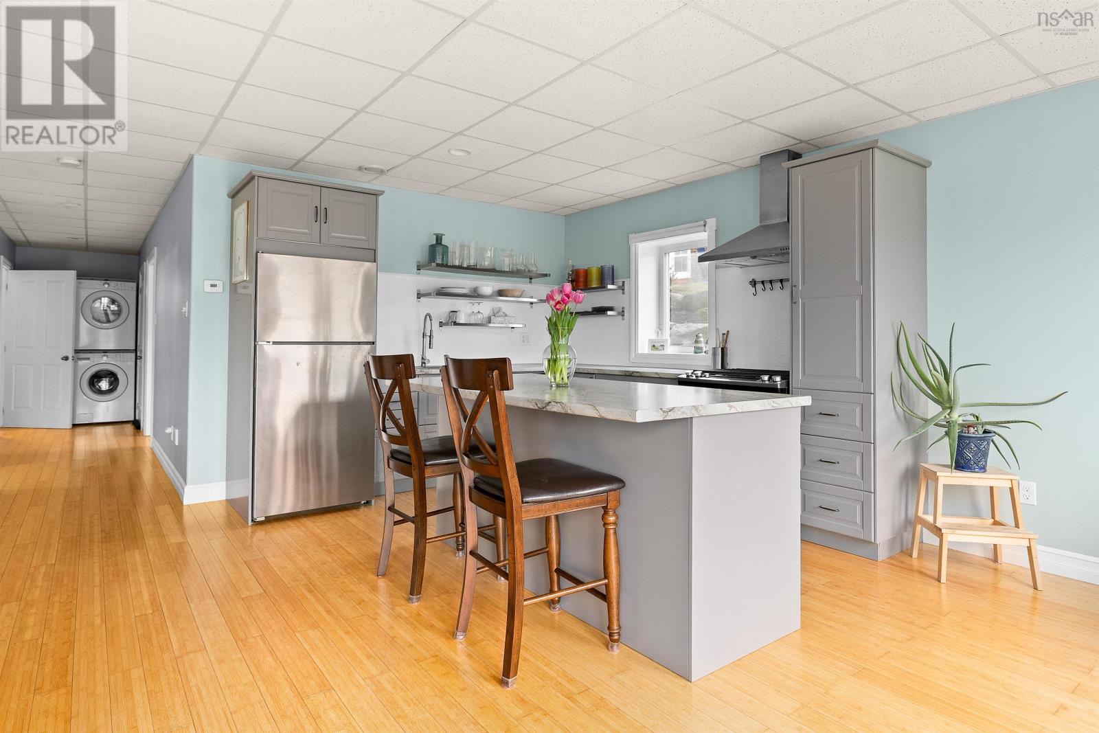 Property 27 of 48 of 11 East River Point Road