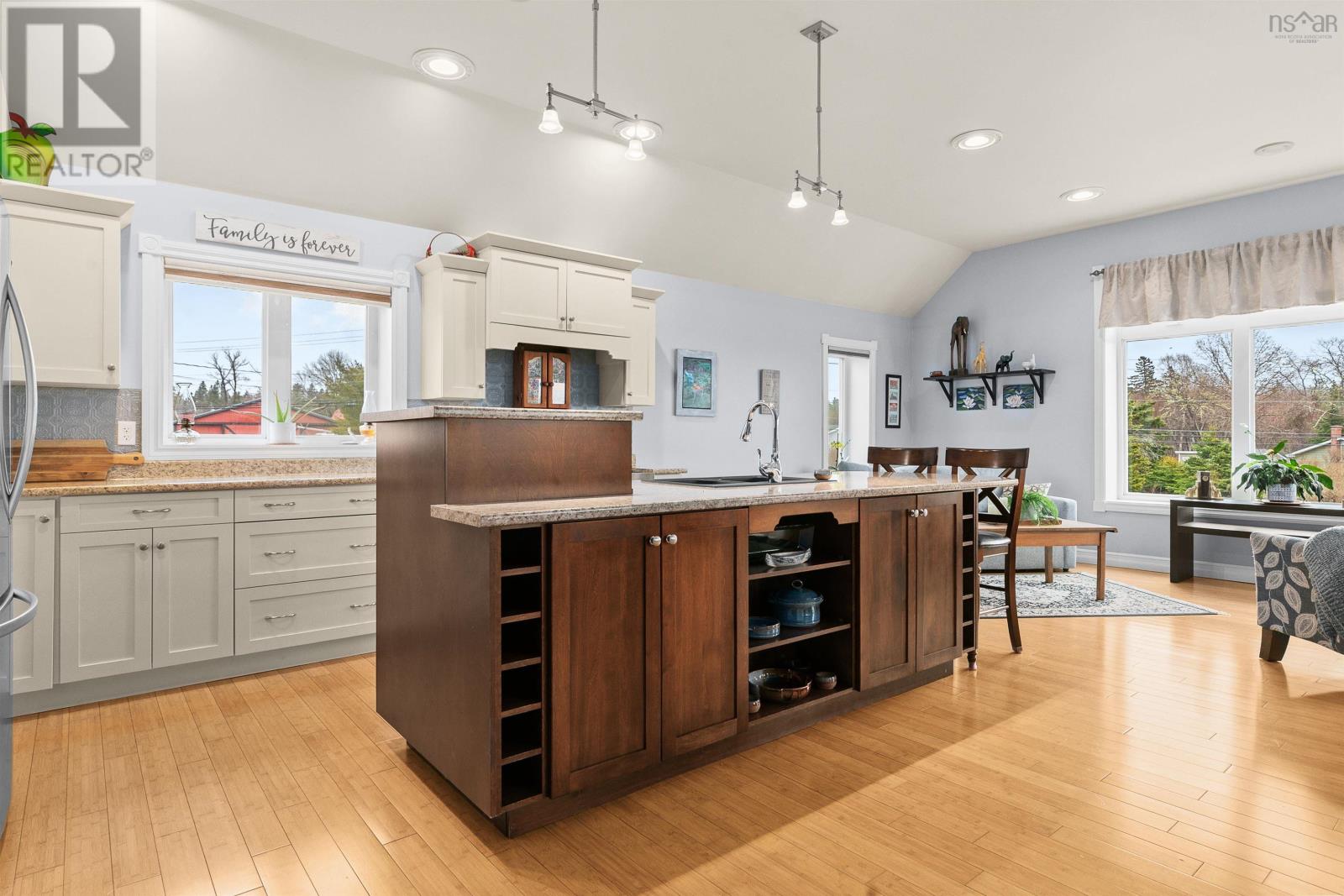 Property 9 of 48 of 11 East River Point Road