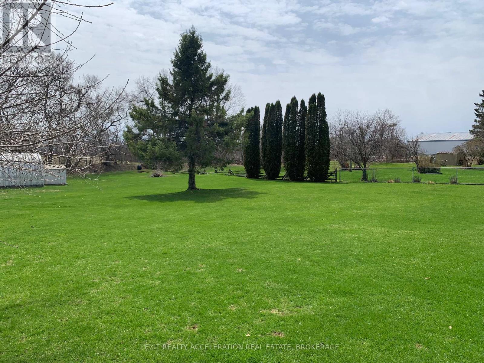 9 CHESTNUT DRIVE - 11