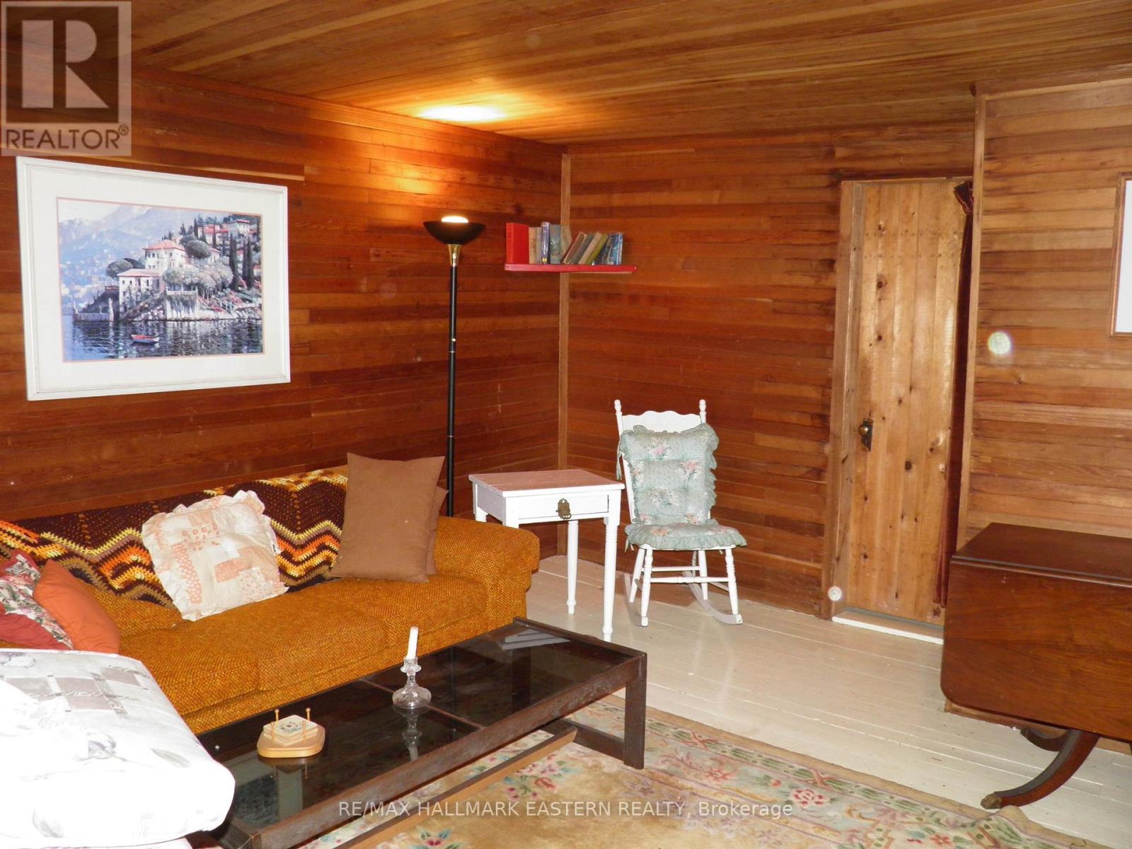 Cedar lined living room