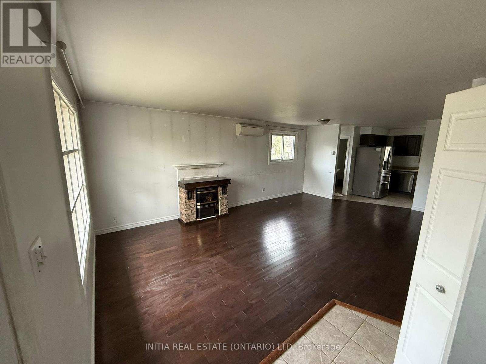 7 ARDSLEY ROAD Property Photo