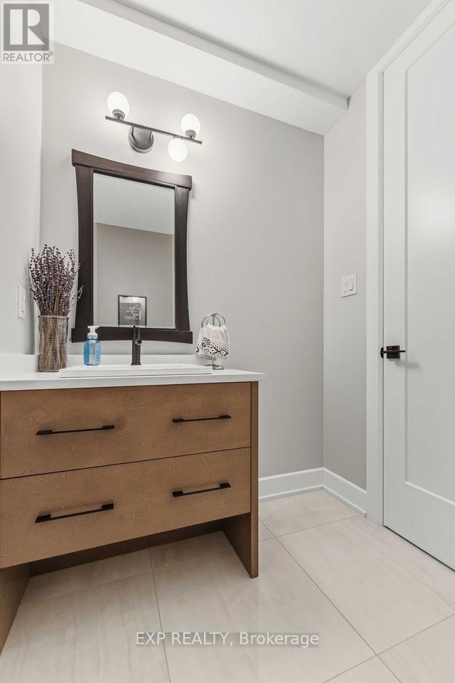 937 FALAISE ROAD - 15