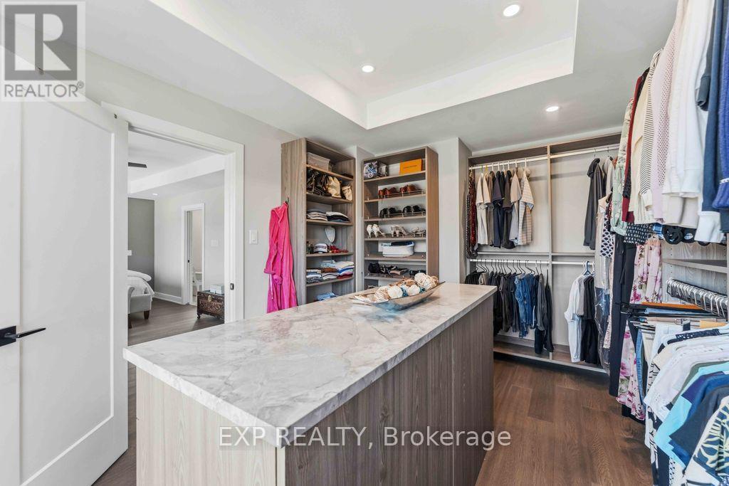 937 FALAISE ROAD - 21
