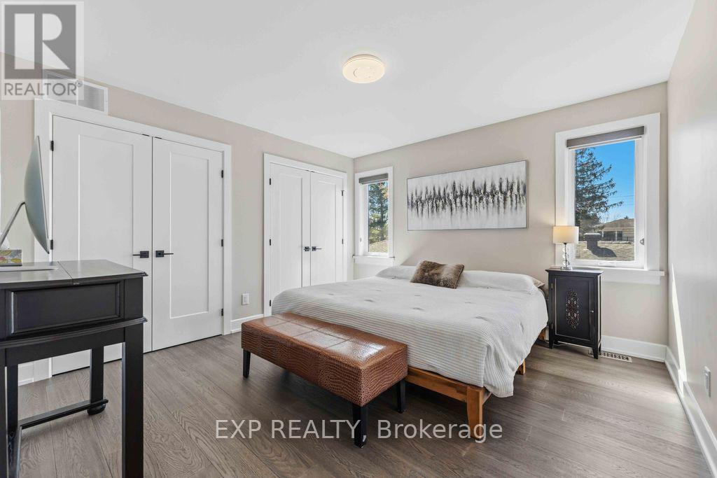 937 FALAISE ROAD - 24