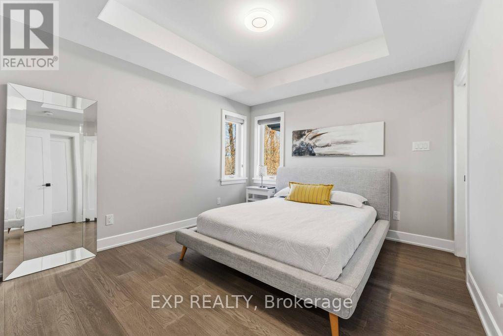 937 FALAISE ROAD - 31