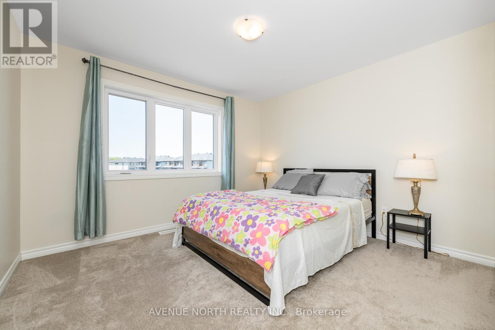 756 NAMUR STREET - 22