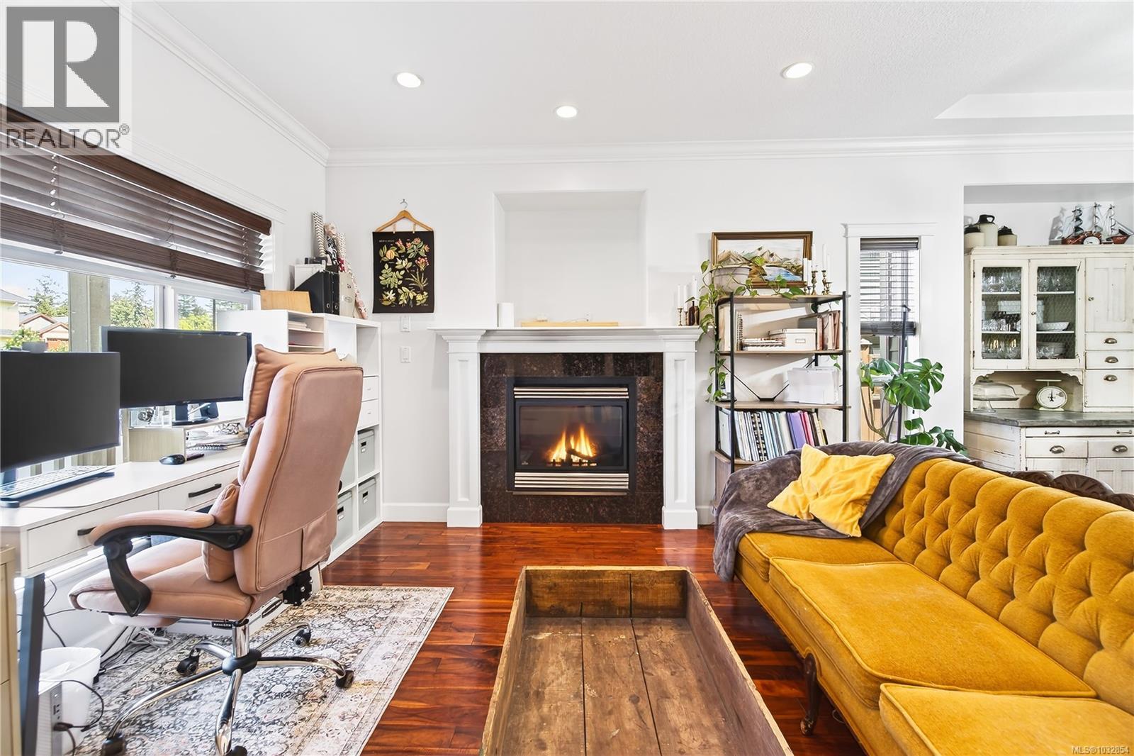 4837 Ney Dr - Image 3