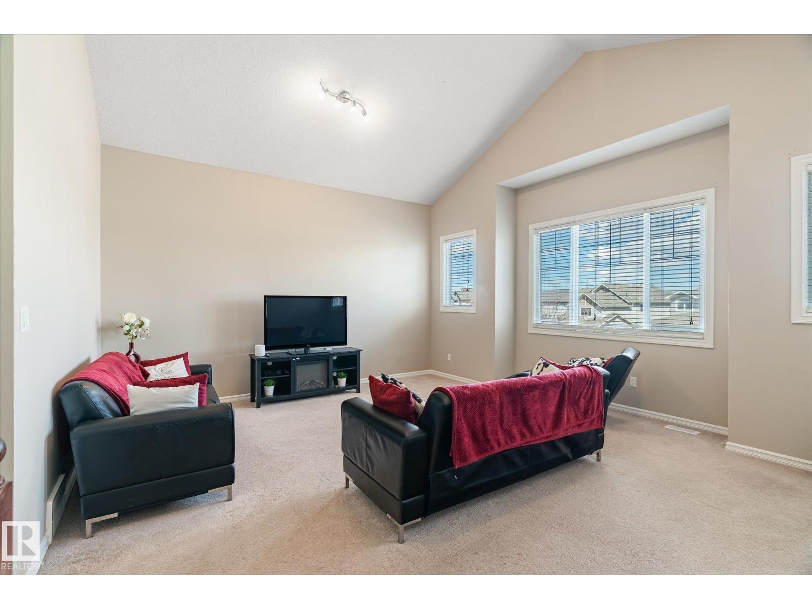 137 Wellington PL, Fort Saskatchewan