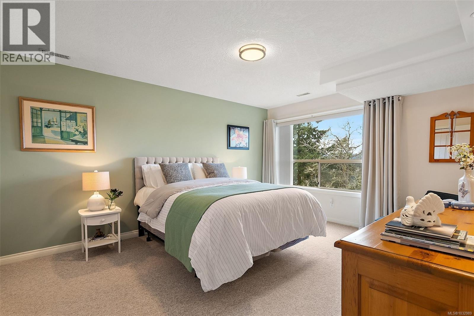 13 4300 Stoneywood Lane, Saanich