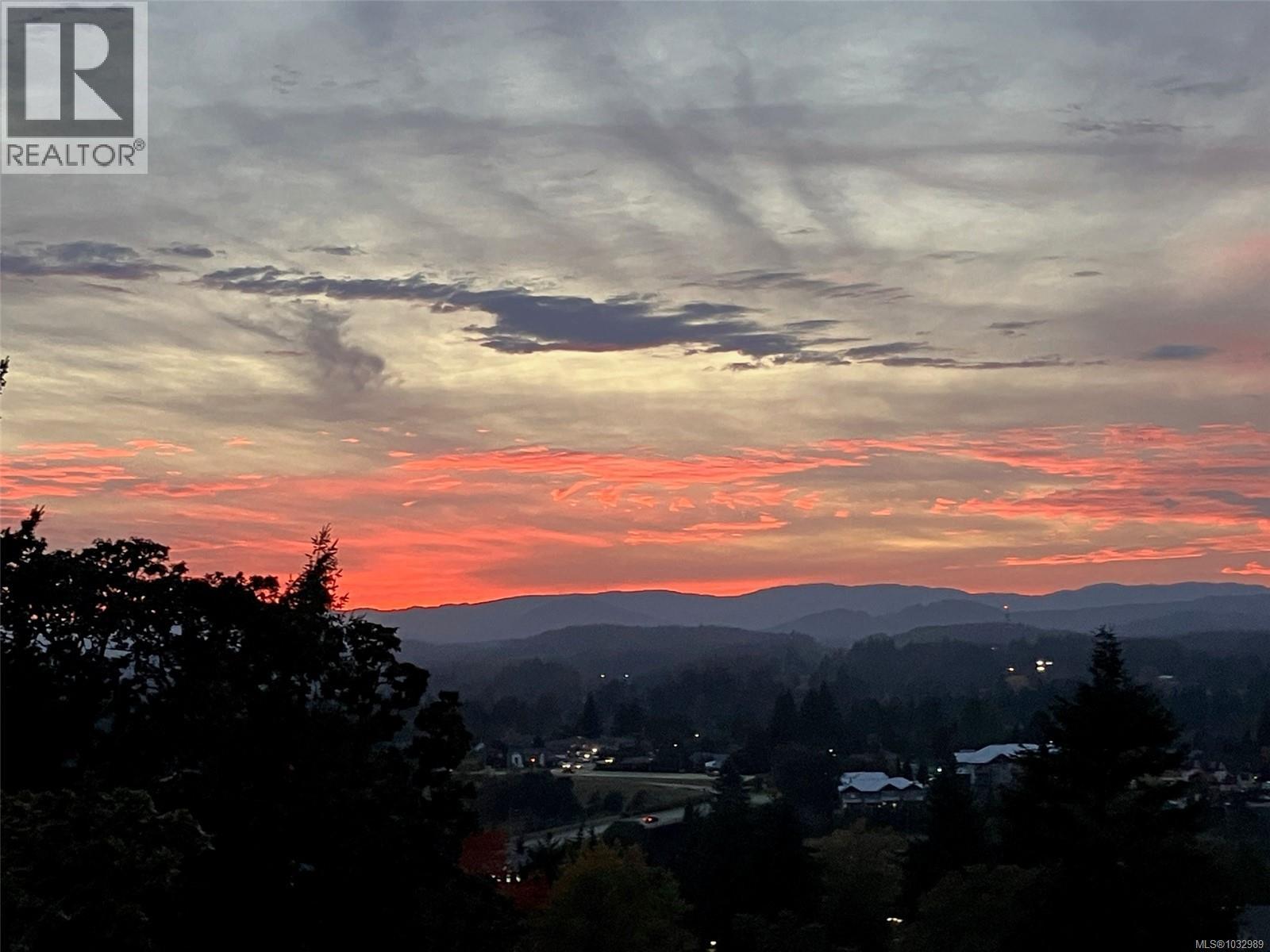 13 4300 Stoneywood Lane, Saanich