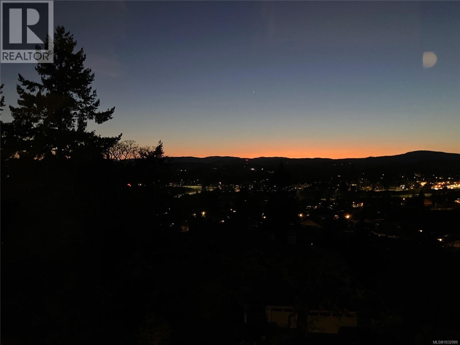 13 4300 Stoneywood Lane, Saanich