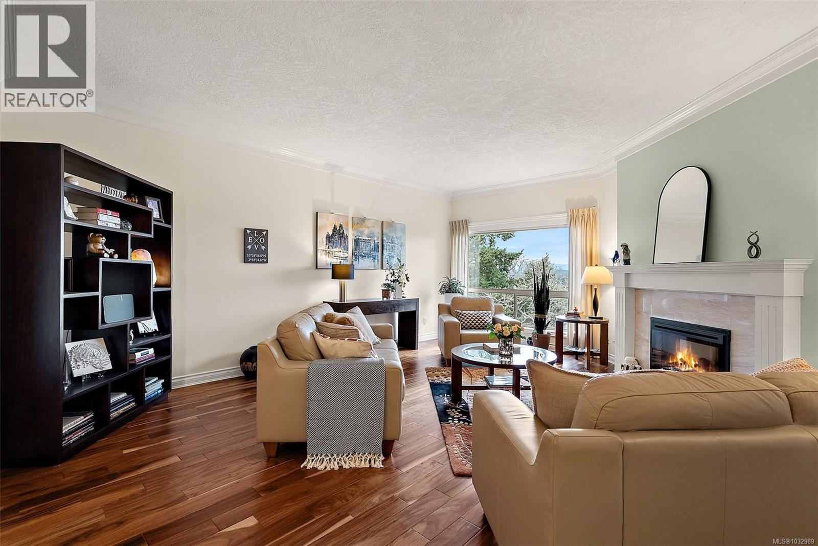 13 4300 Stoneywood Lane, Saanich