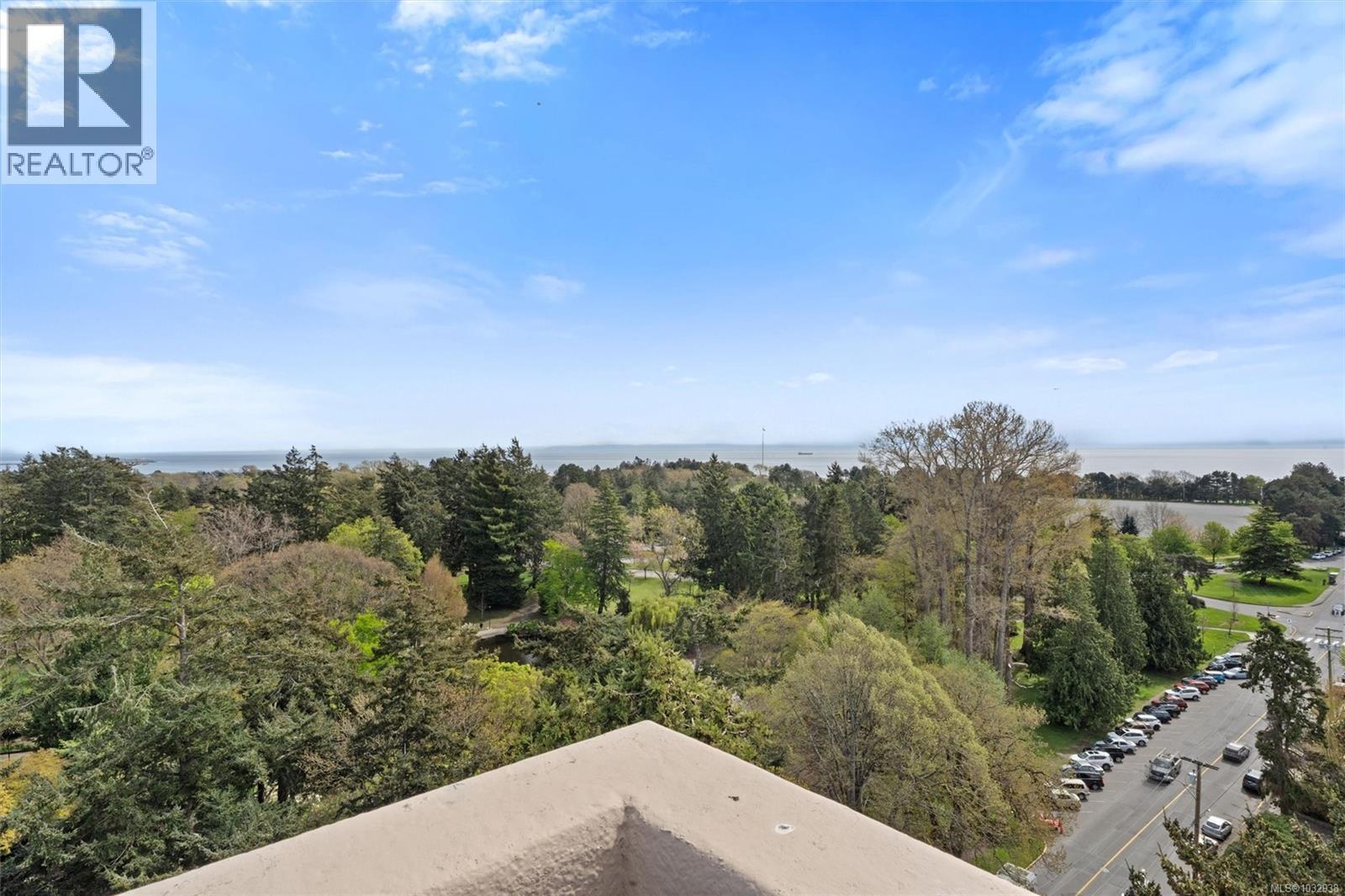 1005 250 Douglas Street, Victoria