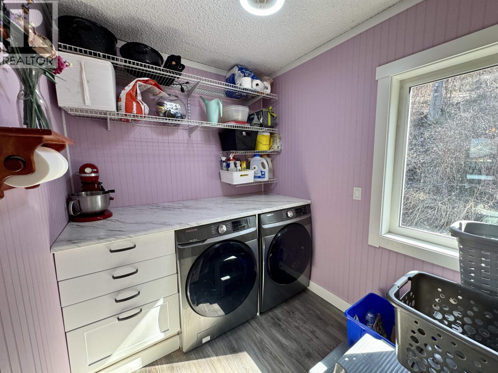 1681 1ST STREET, Telkwa