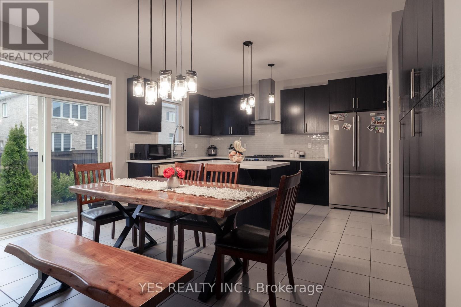 34 NEWHOUSE BOULEVARD - 14