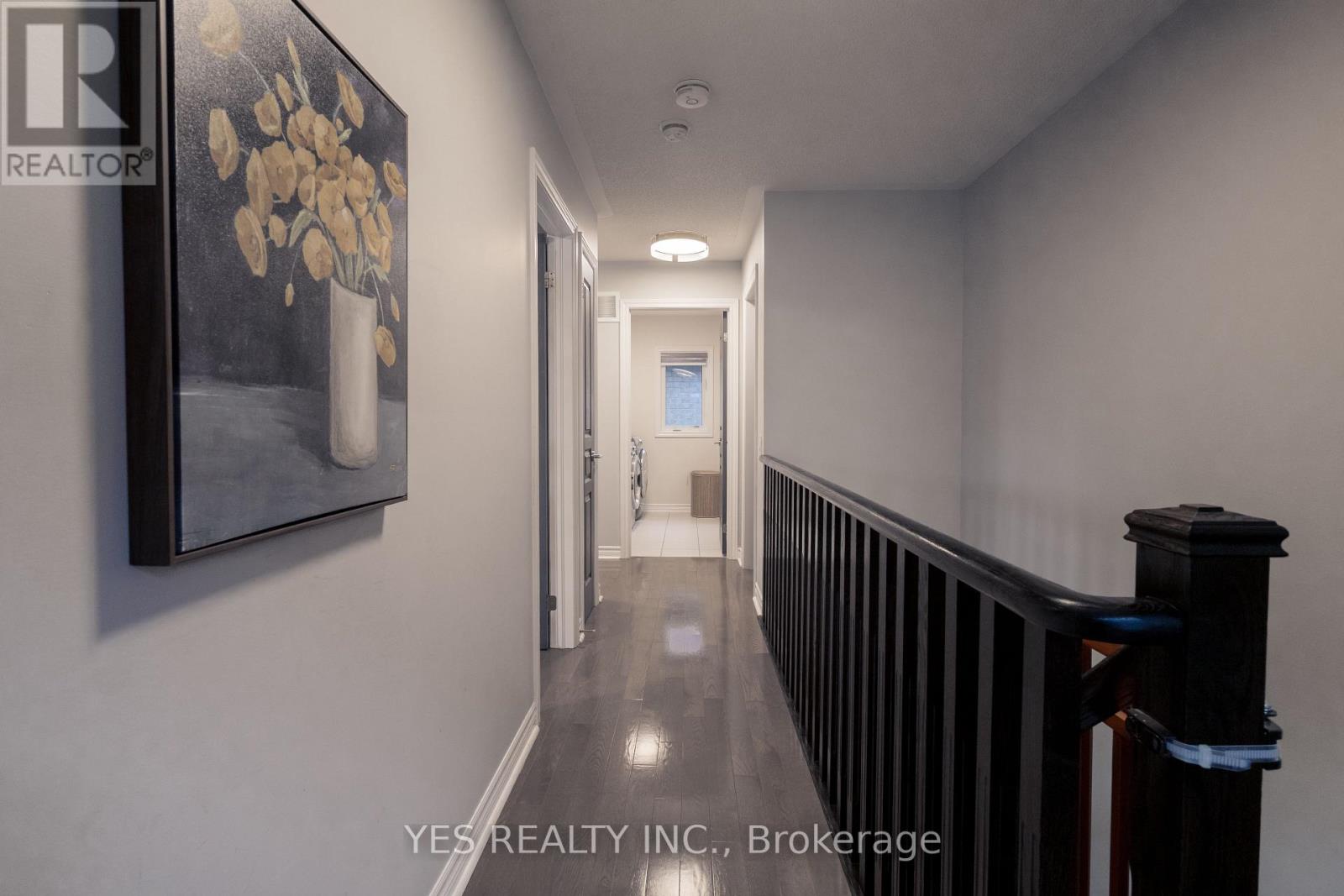 34 NEWHOUSE BOULEVARD - 20