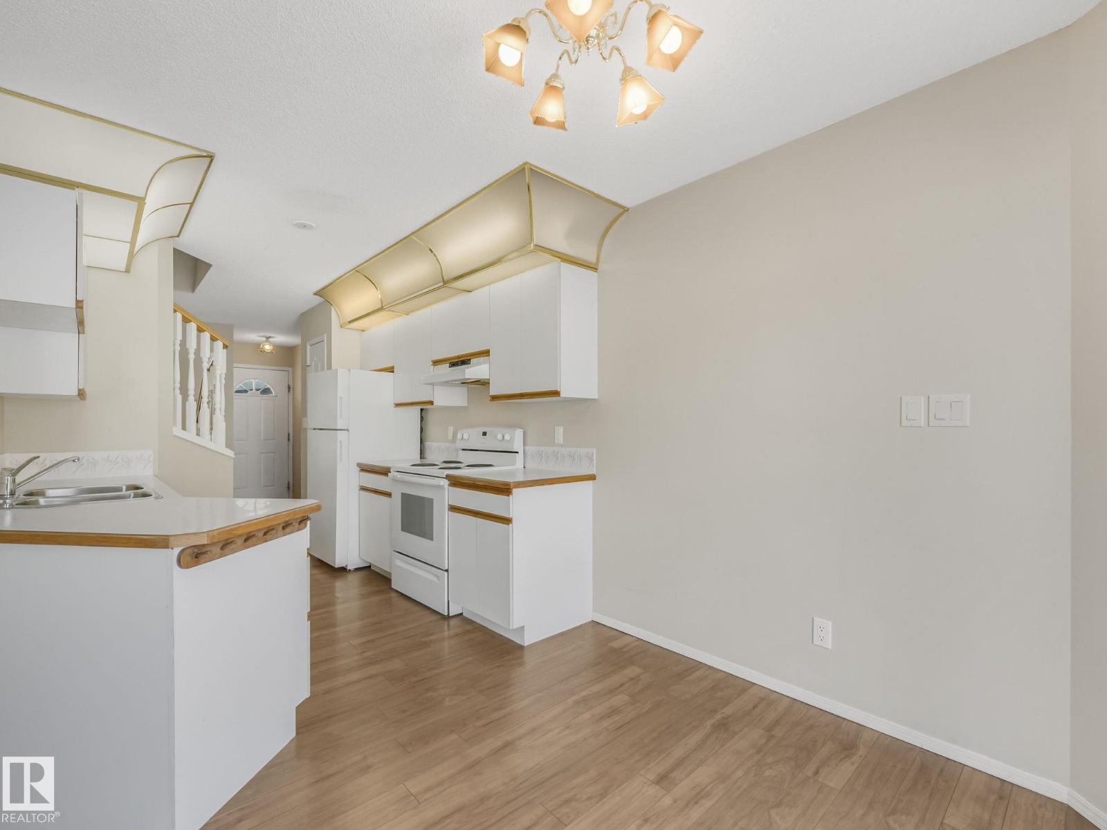 #47 1033 YOUVILLE DR W NW, Edmonton