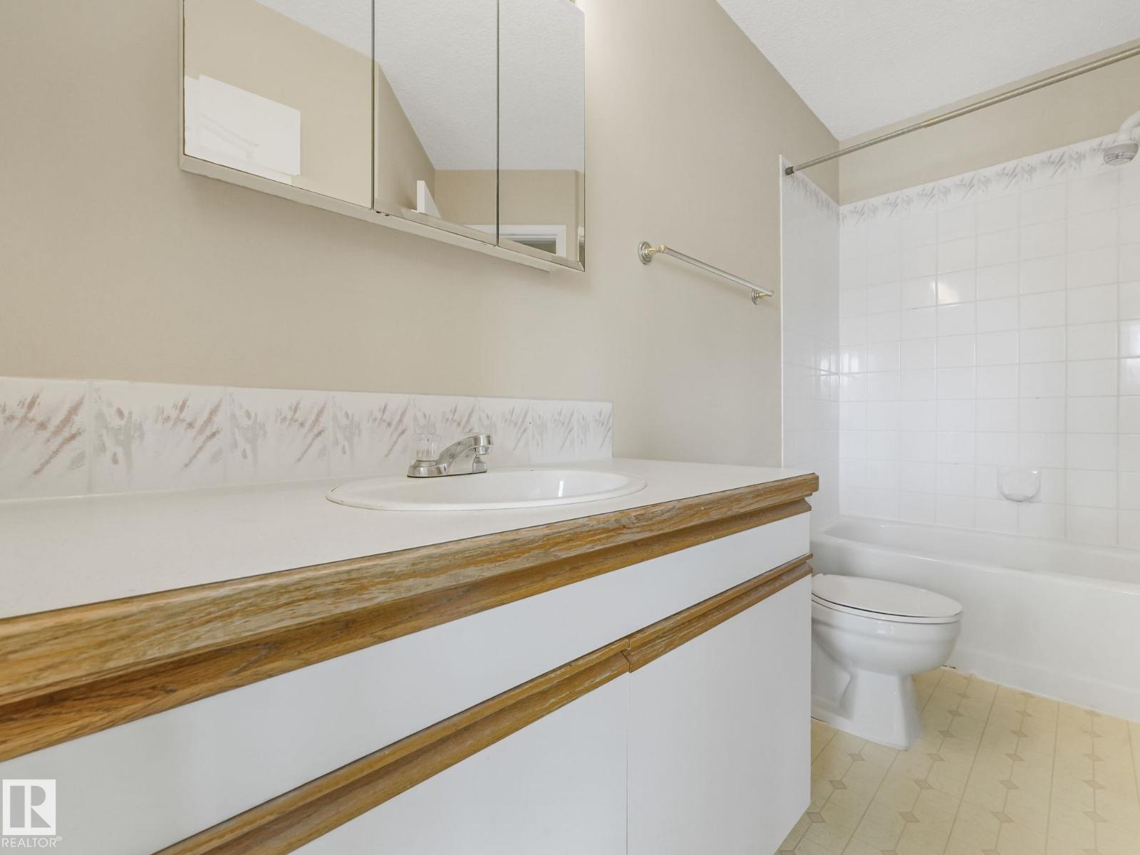 #47 1033 YOUVILLE DR W NW, Edmonton