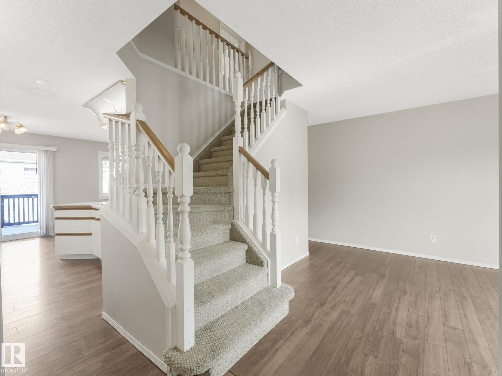 #47 1033 YOUVILLE DR W NW, Edmonton