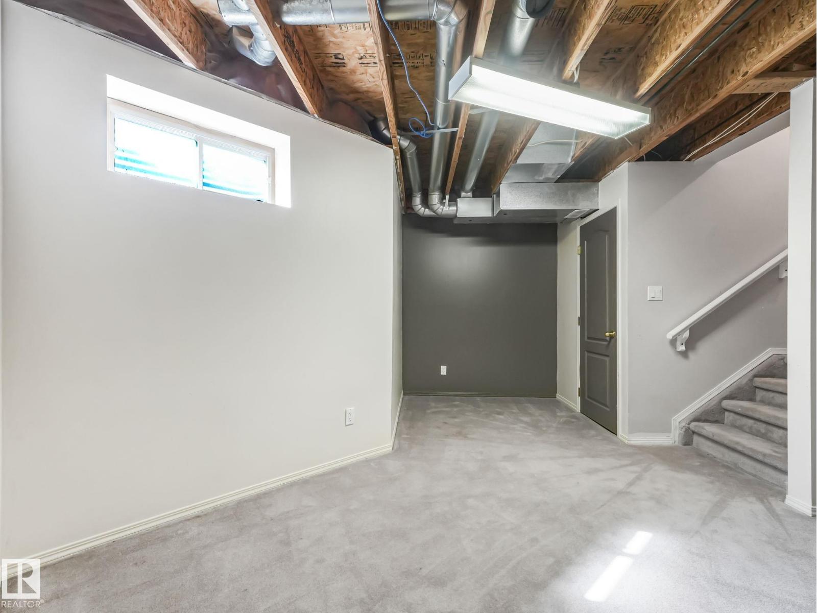 #47 1033 YOUVILLE DR W NW, Edmonton