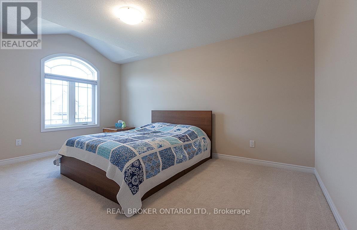 60 MORRISON DRIVE - 12