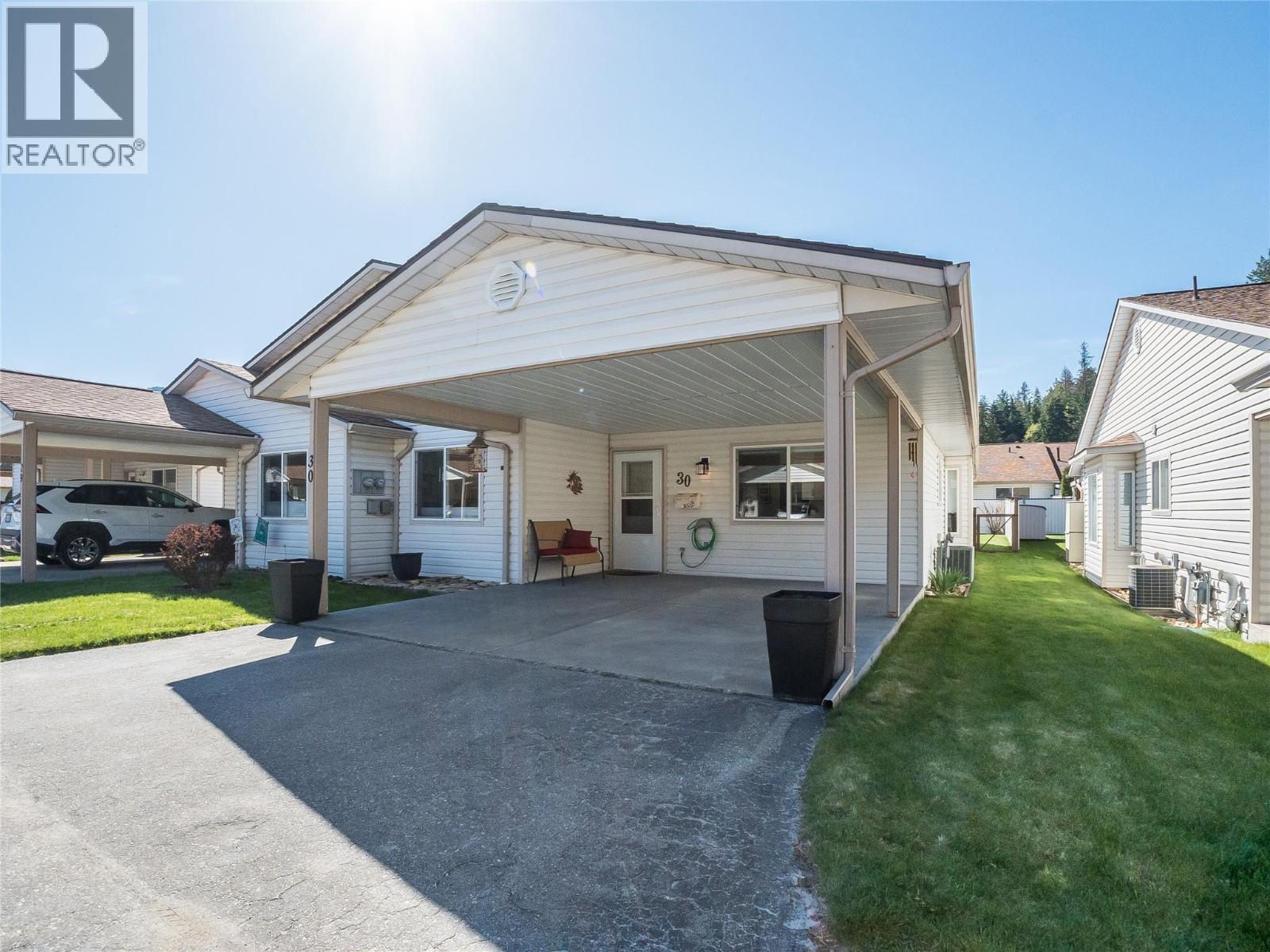 #30 2210 Columbia Avenue - 1