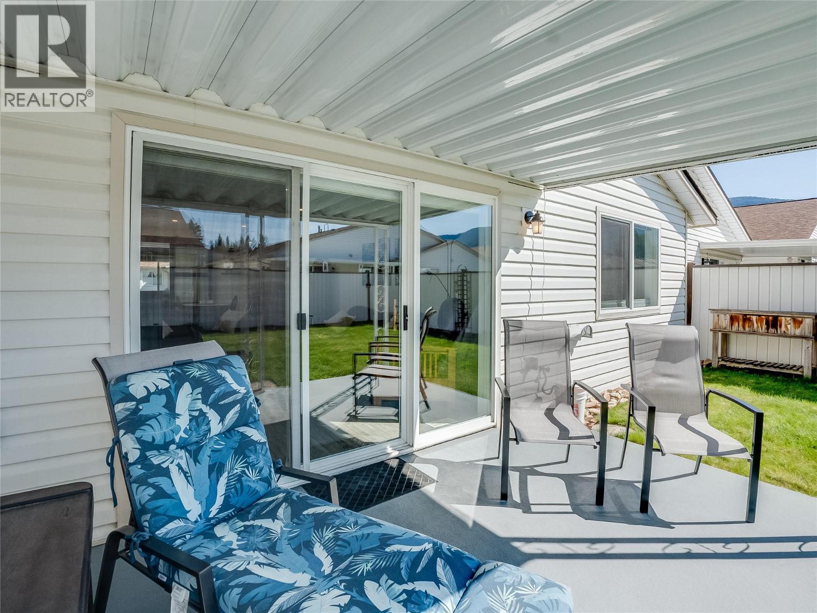 #30 2210 Columbia Avenue - 42