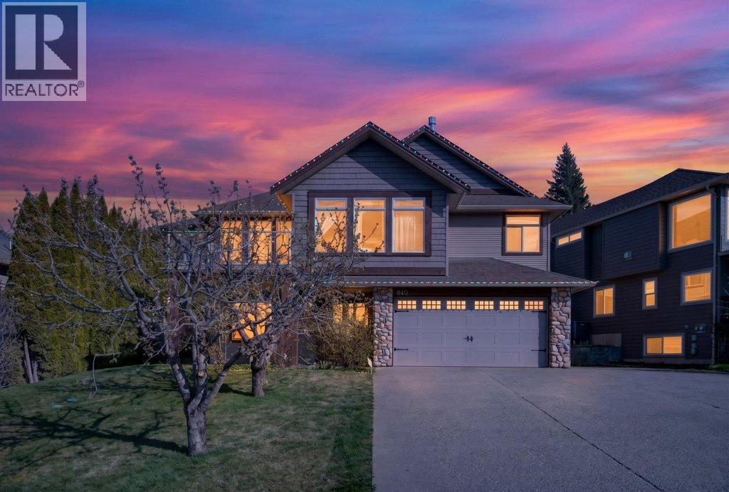  840 12 Street Southeast, Salmon Arm