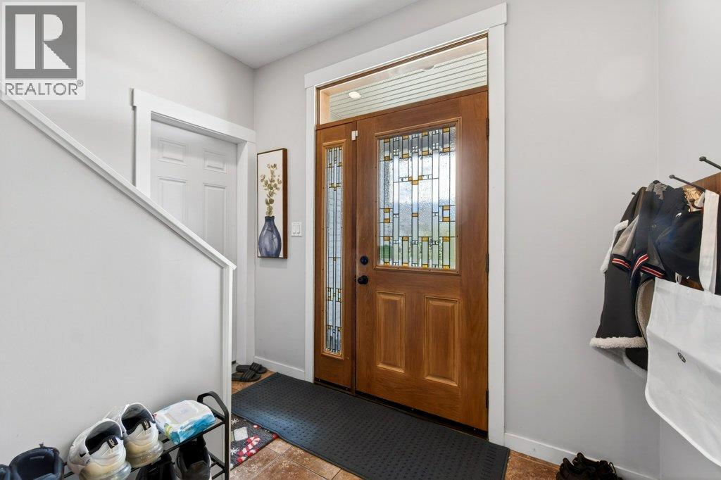  840 12 Street Southeast, Salmon Arm