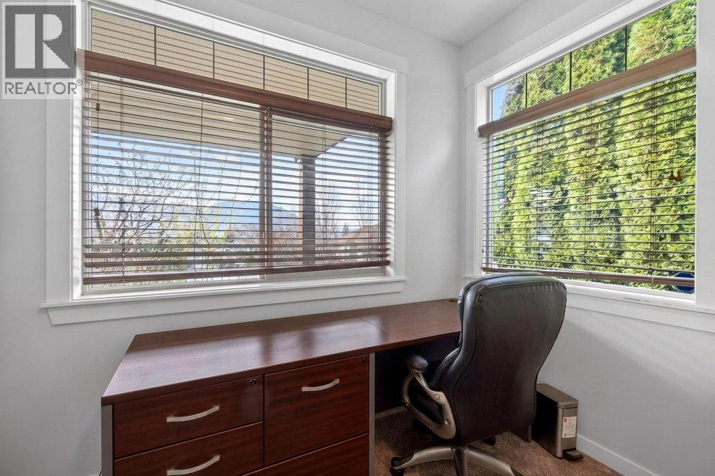  840 12 Street Southeast, Salmon Arm