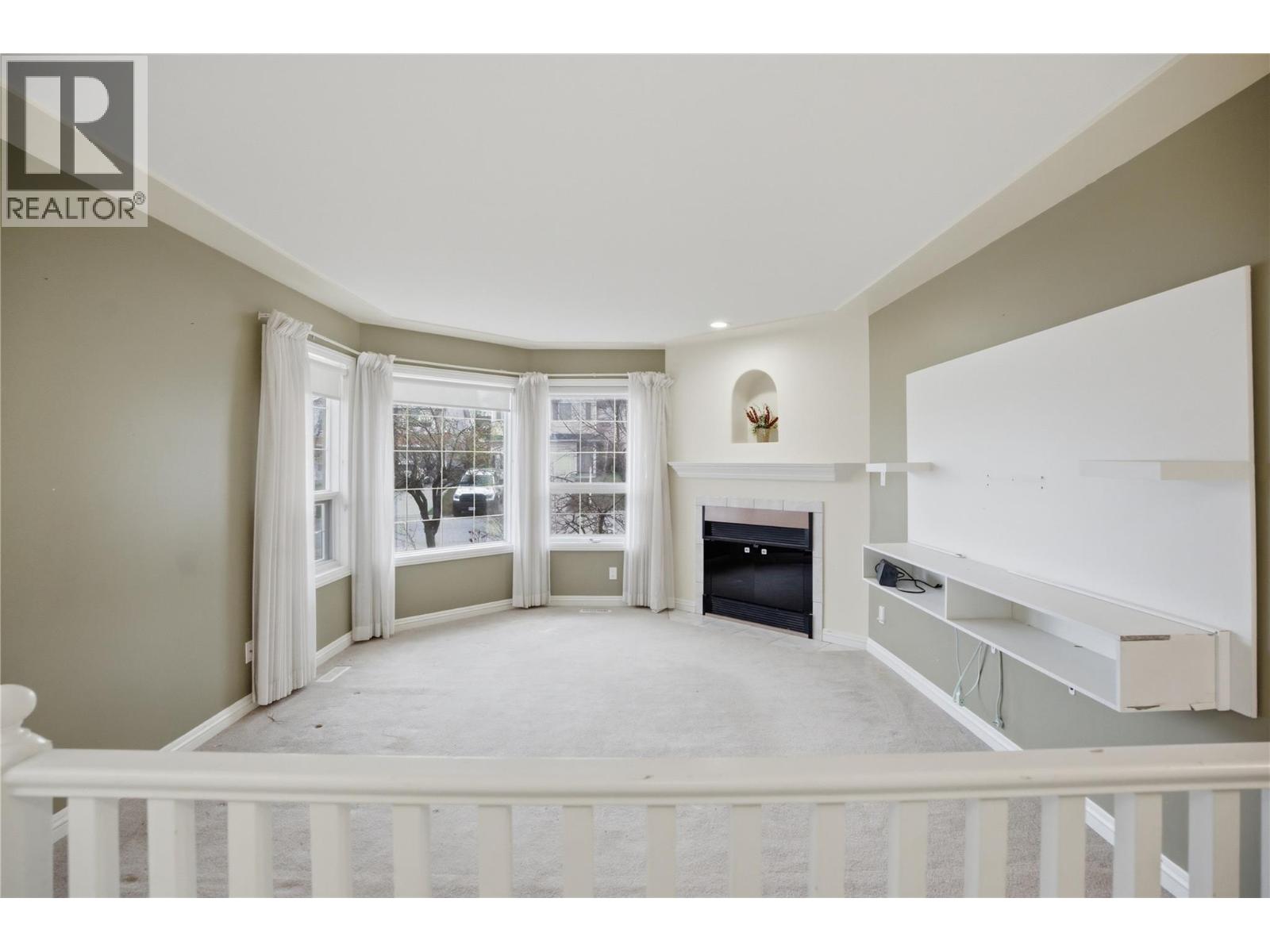 832 Regent Crescent - 19