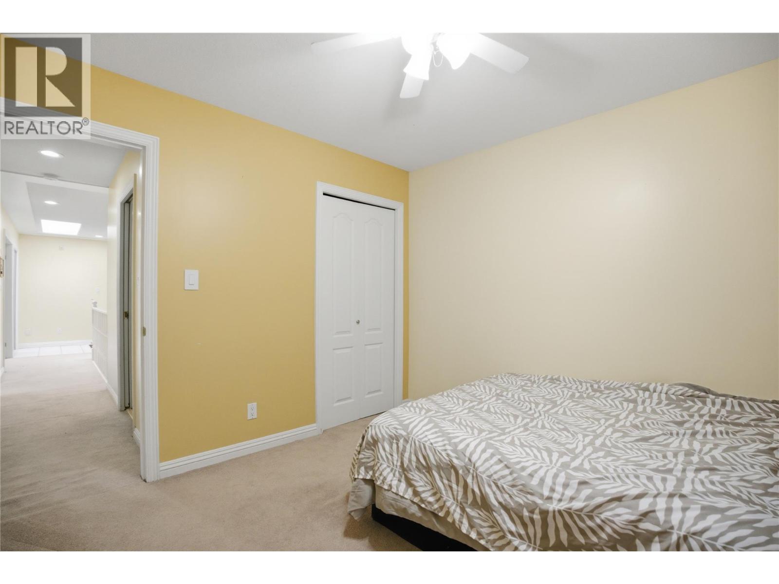 832 Regent Crescent - 30