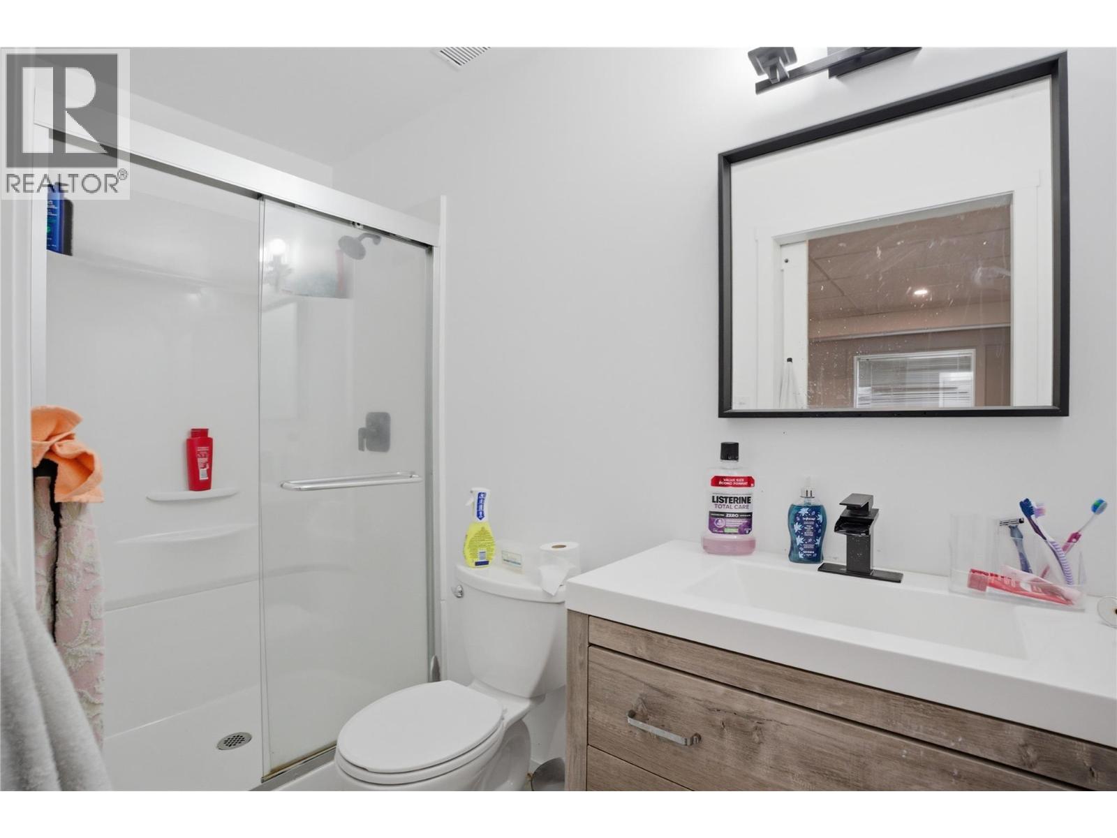 832 Regent Crescent - 44