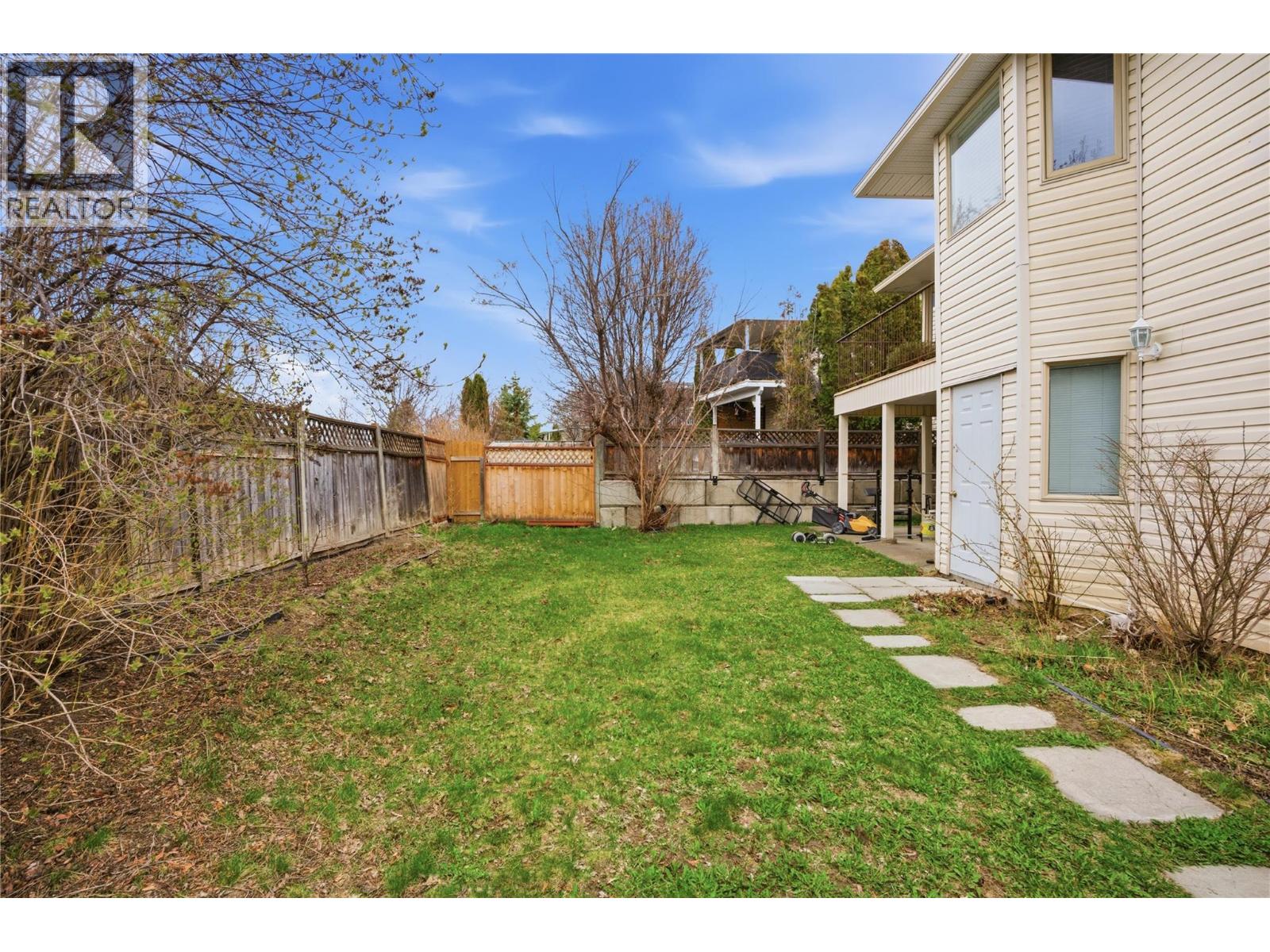 832 Regent Crescent - 5