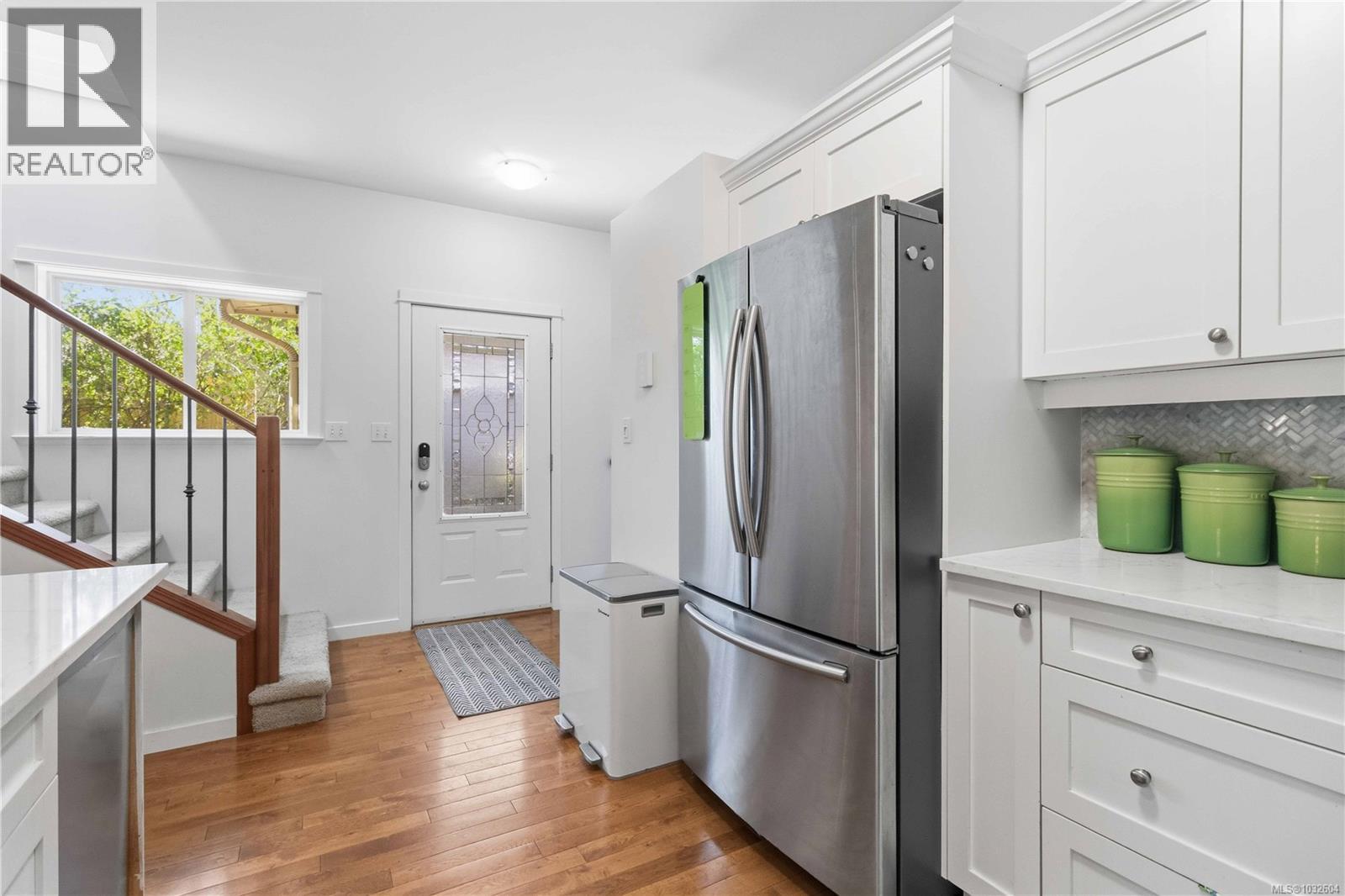  1089 Colville Road, Esquimalt