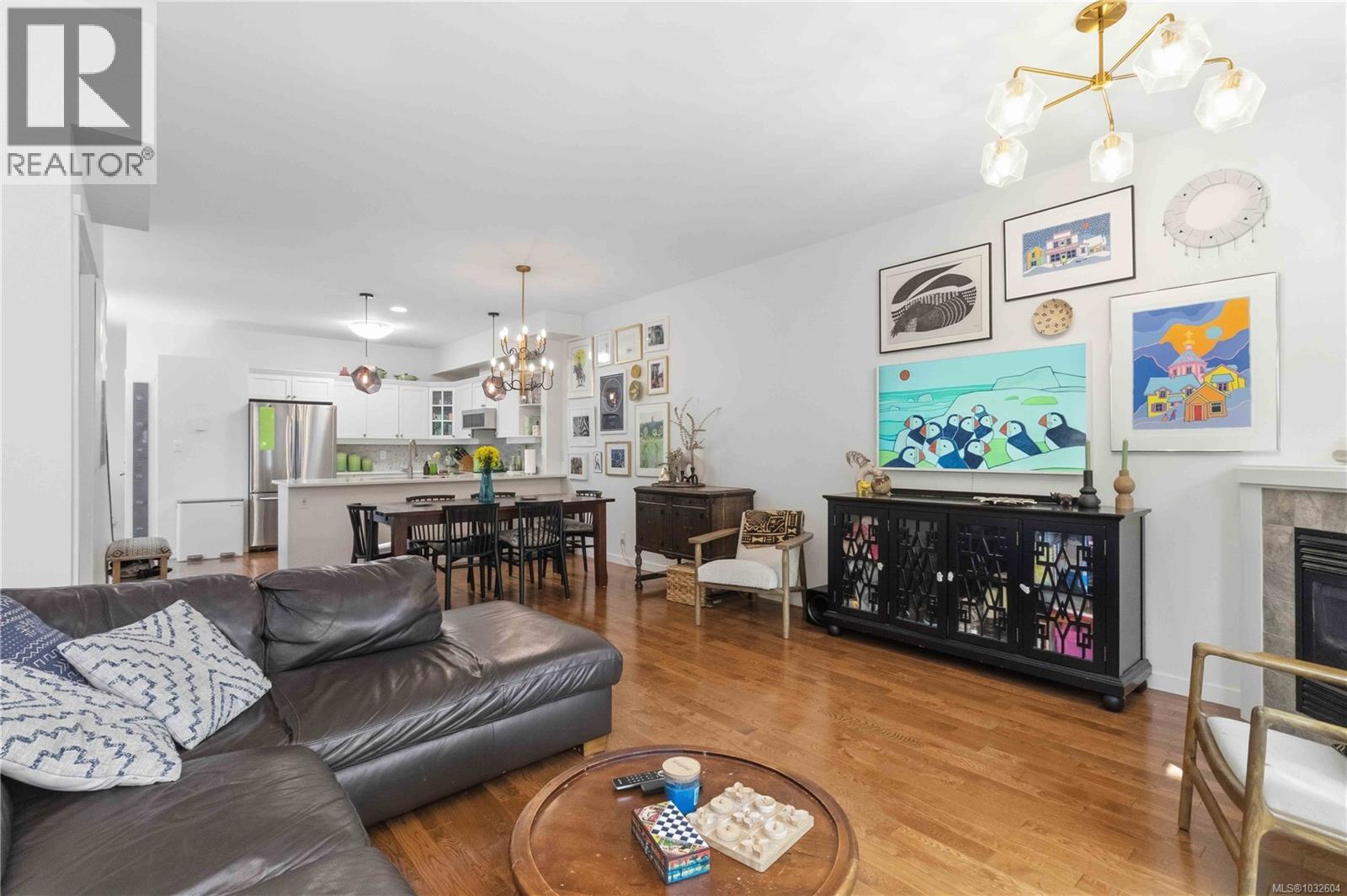  1089 Colville Road, Esquimalt