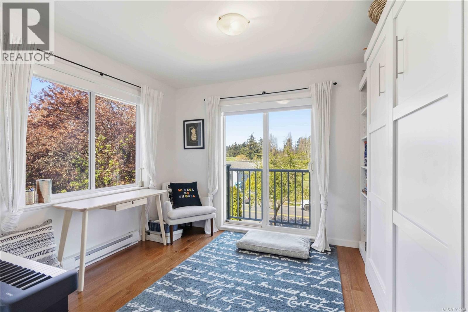  1089 Colville Road, Esquimalt