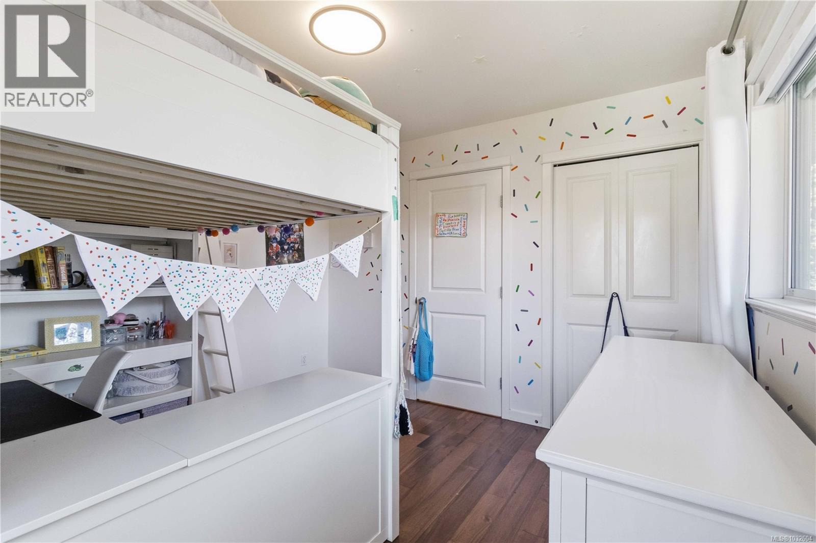  1089 Colville Road, Esquimalt