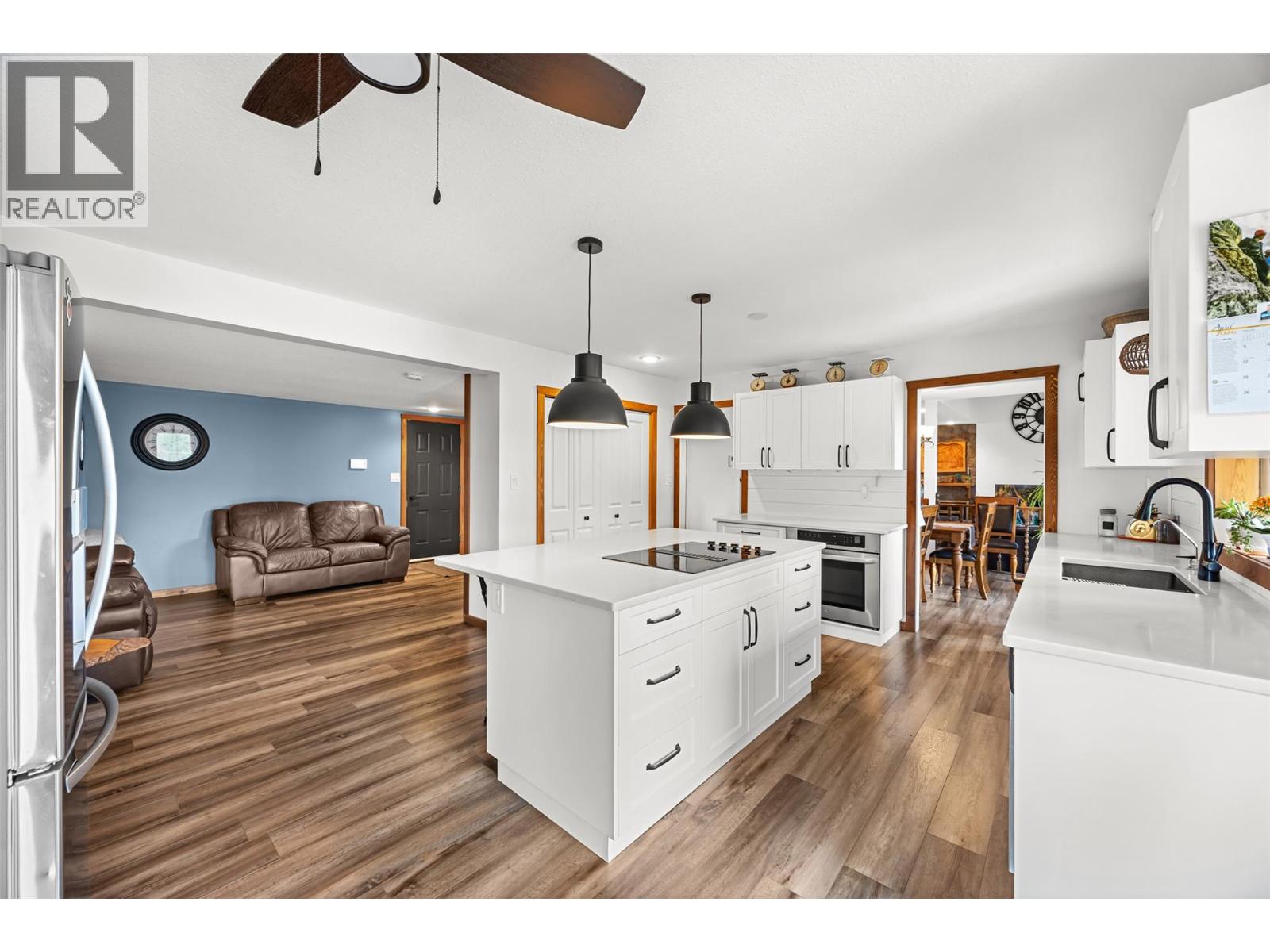 5305 Bradbury Street, Peachland