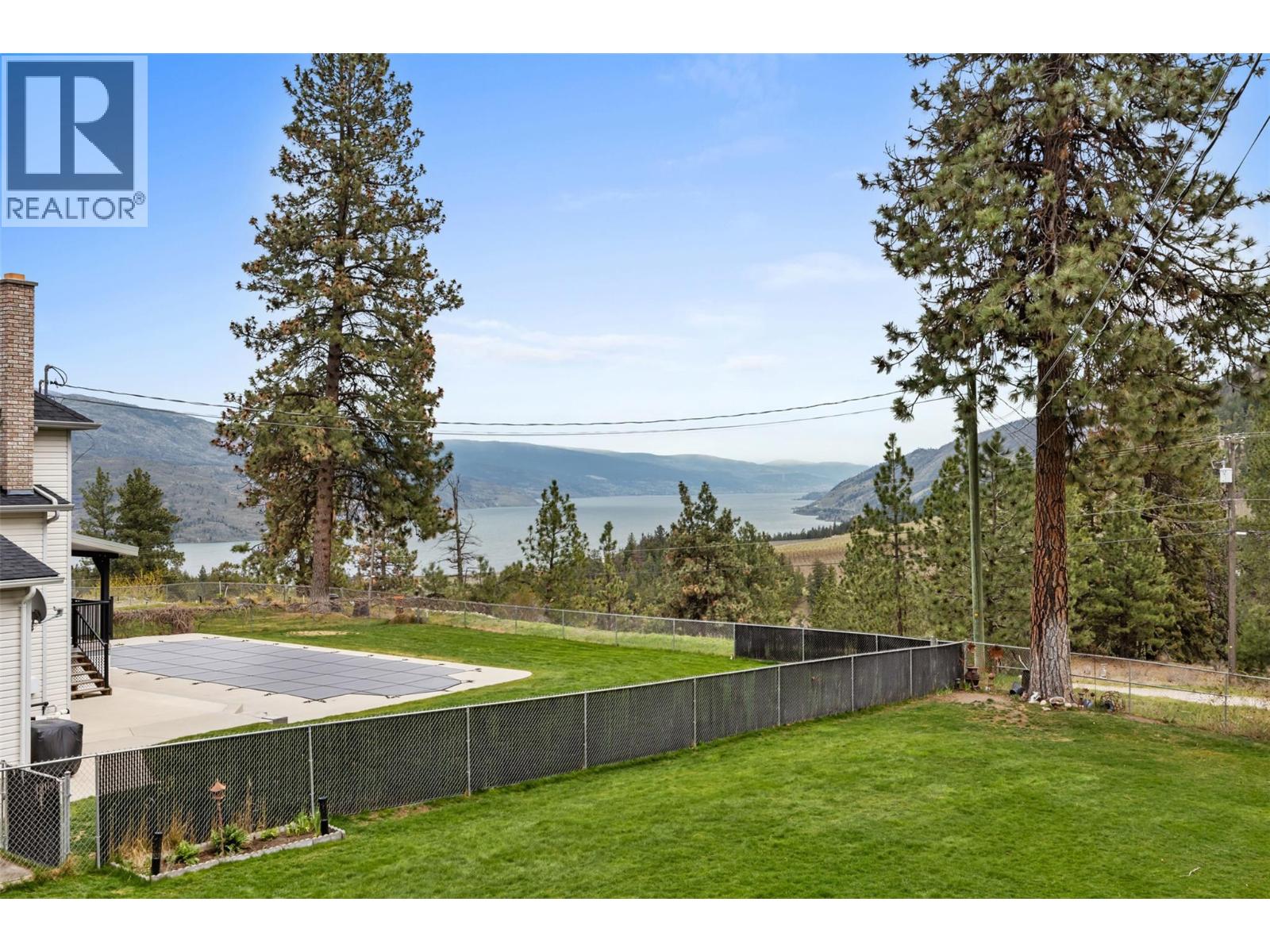 5305 Bradbury Street, Peachland