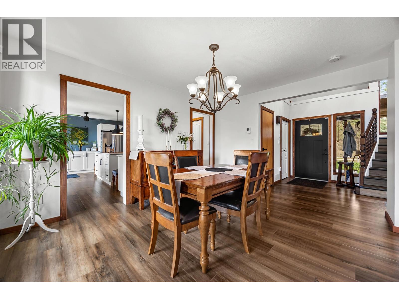 5305 Bradbury Street, Peachland